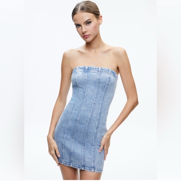 ALICE + OLIVIA Palmer Strapless Acid Wash Mini Dress Size 6 NWT - Picture 1 of 12